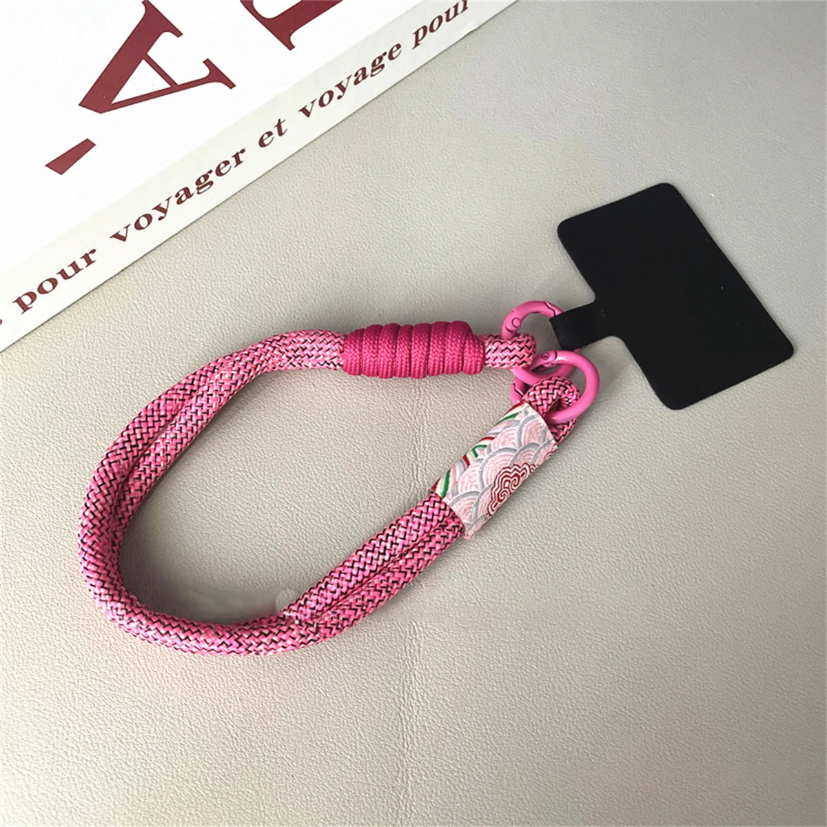 🎀 Correa Retro de Cuerda Trenzada – Lanyard corto para teléfono, estilo colgante decorativo, anti pérdida, pulsera fuerte y con estilo