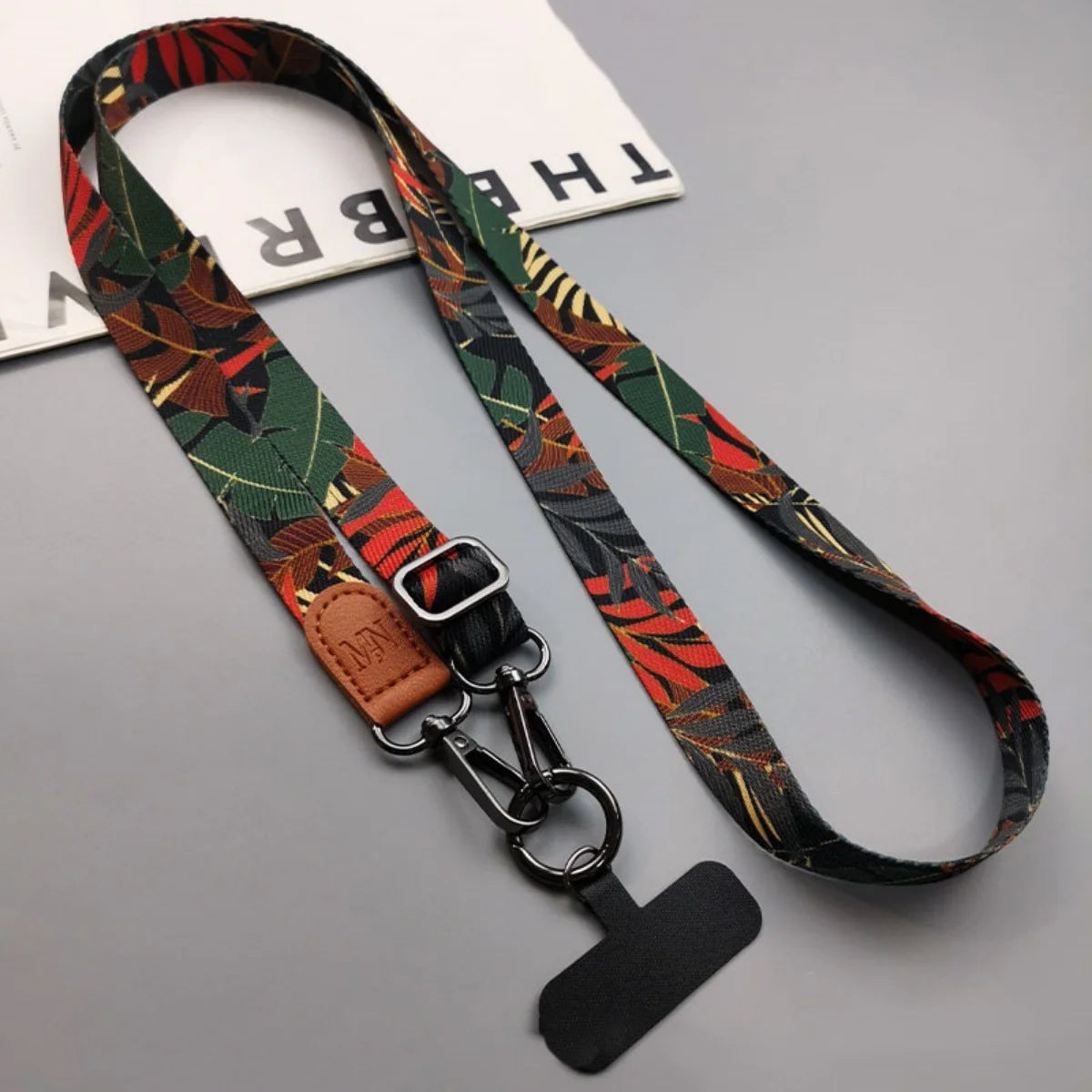🎀 Lanyard Retro Ajustable – Cinta cruzada con clip, universal e impermeable, ideal para tarjetas o celular