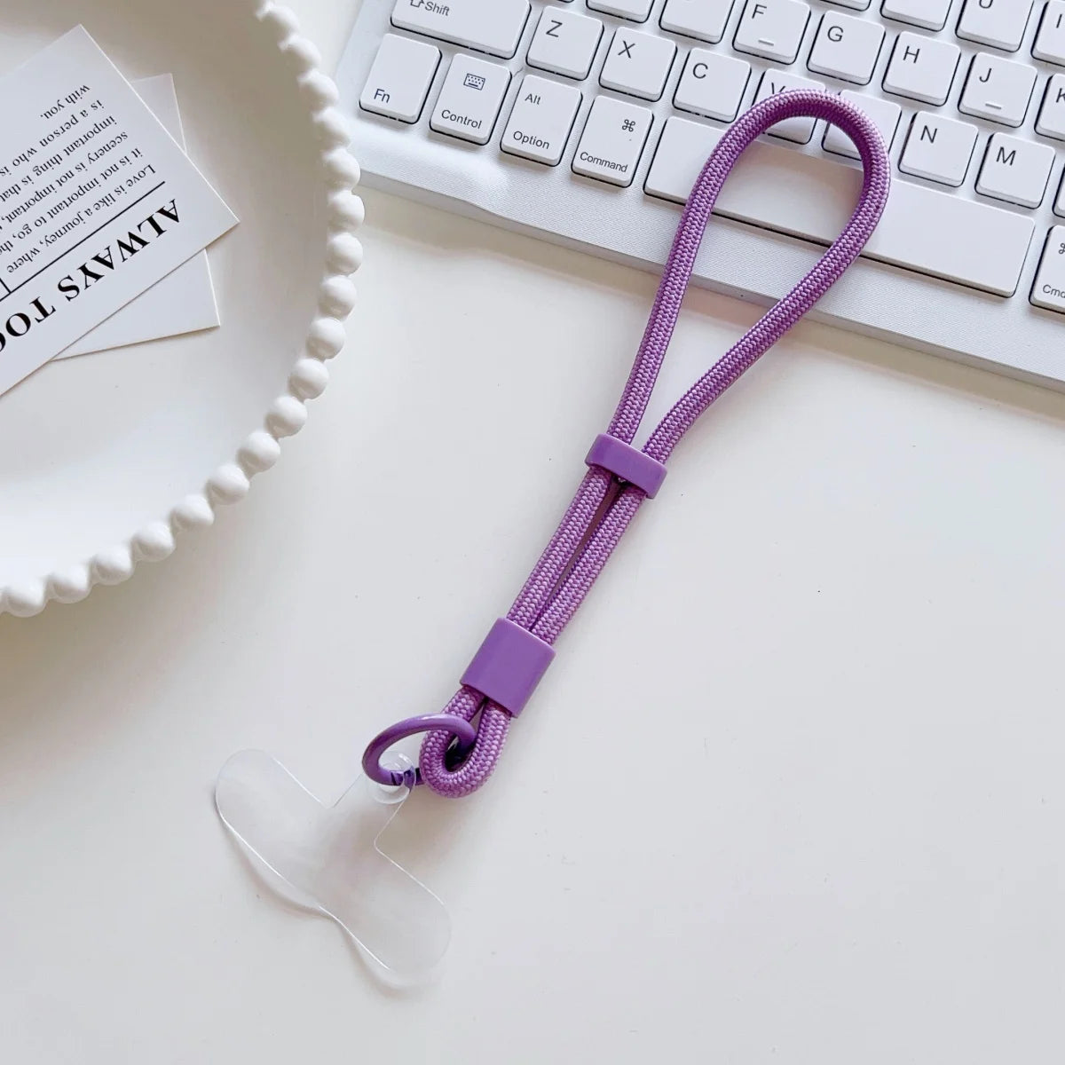 🎀 Lanyard Silicona Pastel – Correa corta y ajustable tipo pulsera, colores dulces, clip universal anti pérdida para celular
