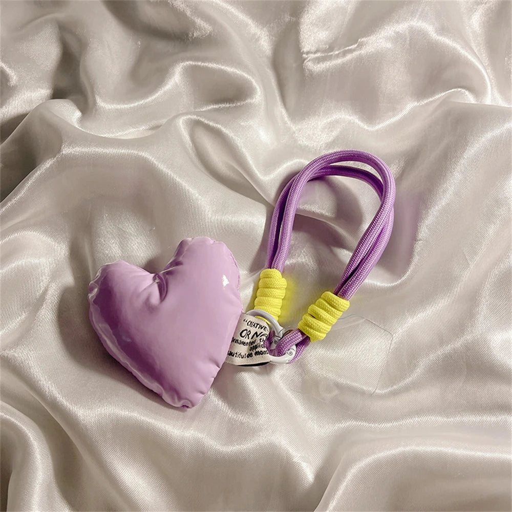 🎀 Lanyard con Corazones Hinchados – Correa decorativa tipo mesh con corazones, para celular o pantalones, lindo y femenino