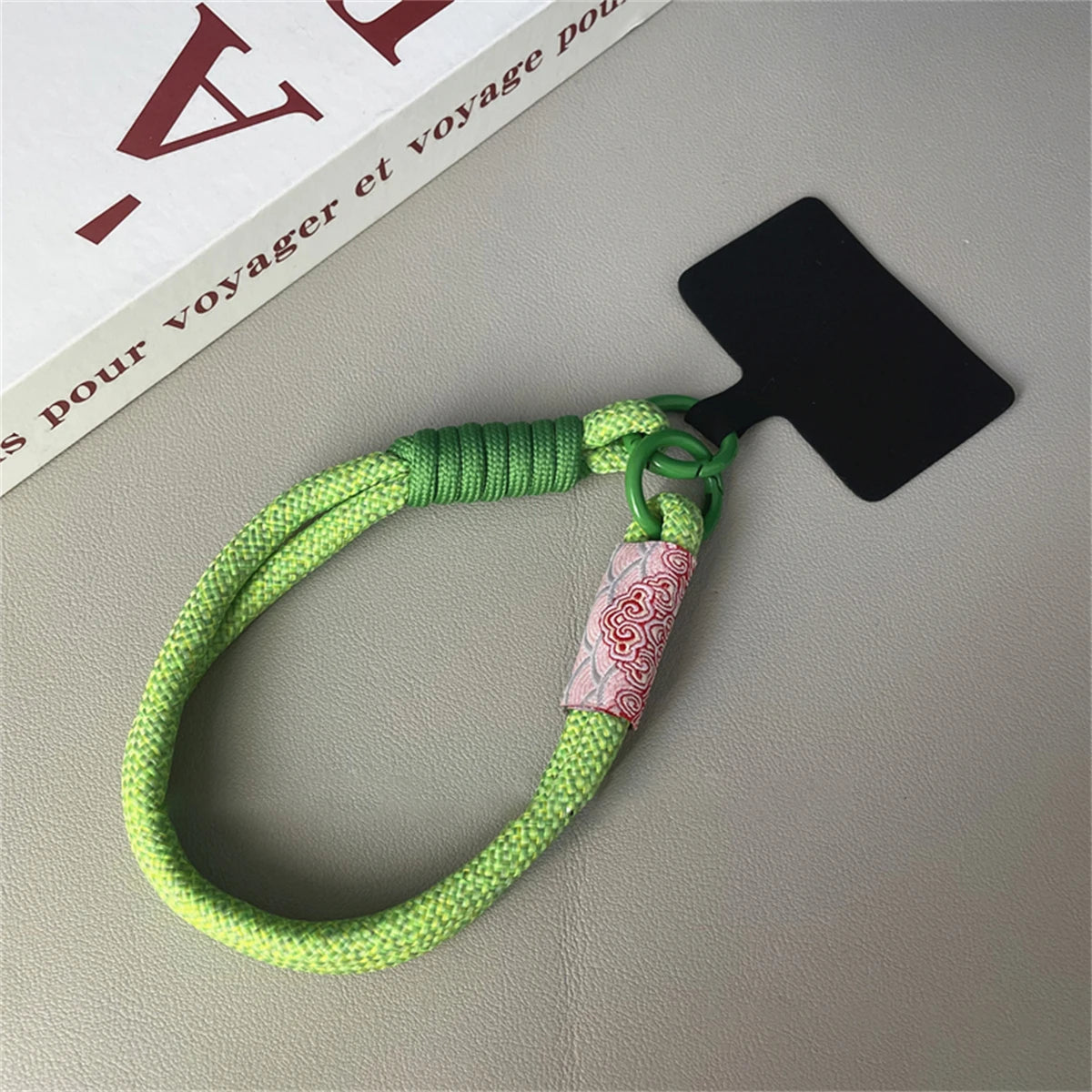 🎀 Correa Retro de Cuerda Trenzada – Lanyard corto para teléfono, estilo colgante decorativo, anti pérdida, pulsera fuerte y con estilo