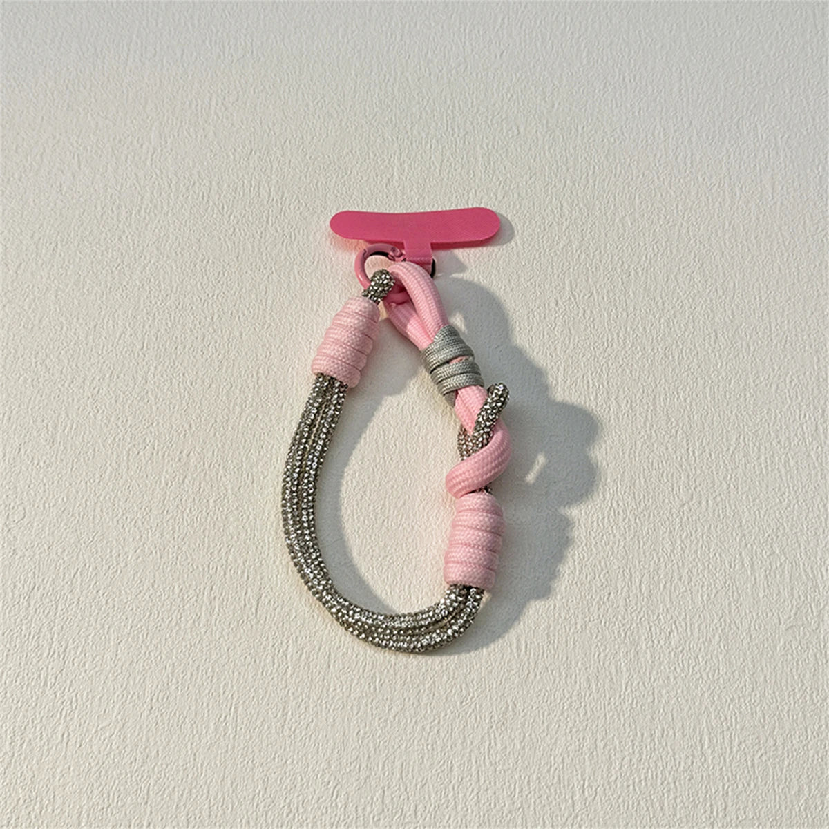 🎀 Lanyard con Cristales Brillantes – Correa elegante con anillo y parche desmontable para sujetar el celular con estilo