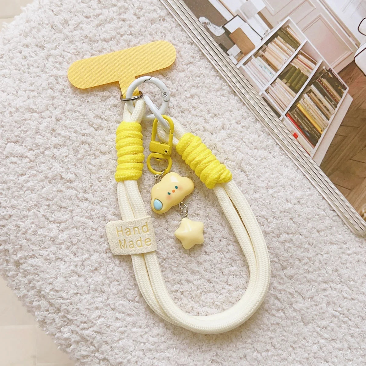 🎀 Lanyard con colgante de nube 3D – Correa de mano ajustable corta y cute, clip universal anticaída