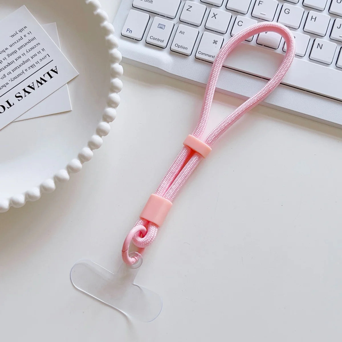🎀 Lanyard Silicona Pastel – Correa corta y ajustable tipo pulsera, colores dulces, clip universal anti pérdida para celular