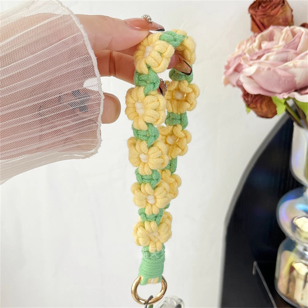 🎀 Pulsera de Flor Tejida de Lujo – Llavero con flor estilo boho, correa corta para la muñeca, ideal como regalo femenino