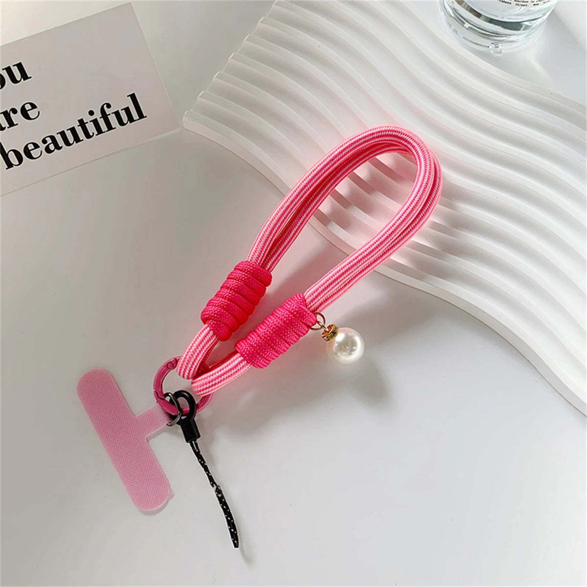š Lanyard con perlas ā Cuerda trenzada para muƱeca, decoración elegante y anticaĆda