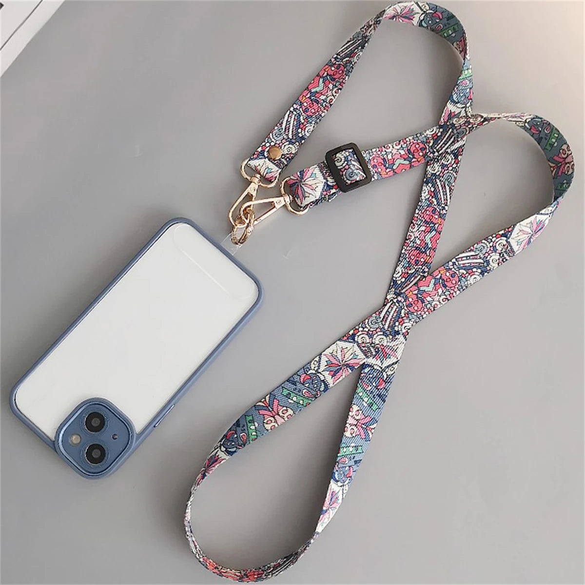 🎀 Clip para celular con patrón retro – Lanyard largo cruzado ajustable para cuello