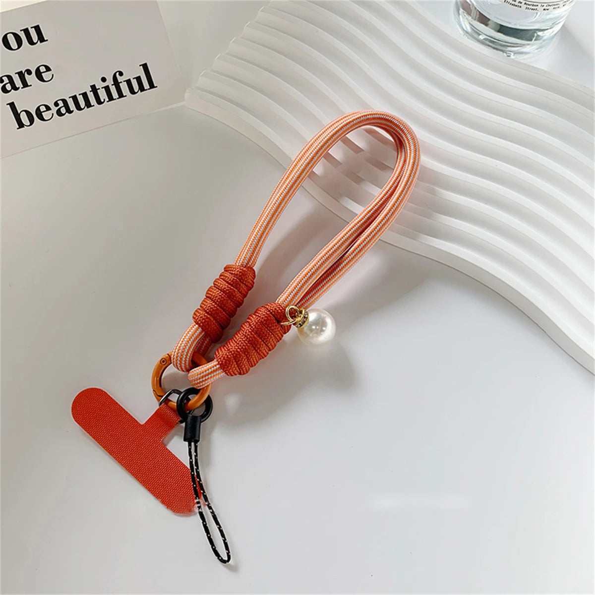 š Lanyard con perlas ā Cuerda trenzada para muƱeca, decoración elegante y anticaĆda