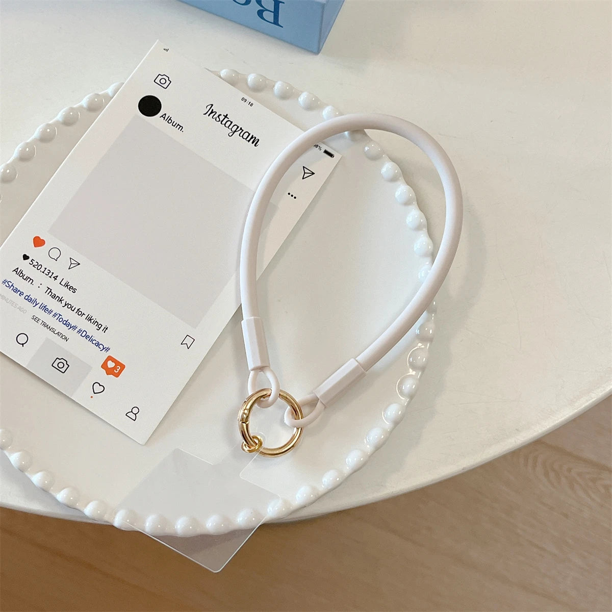 🎀 Lanyard de Silicona Líquida – Correa decorativa corta para celular, anti pérdida, diseño fuerte y elegante para la muñeca