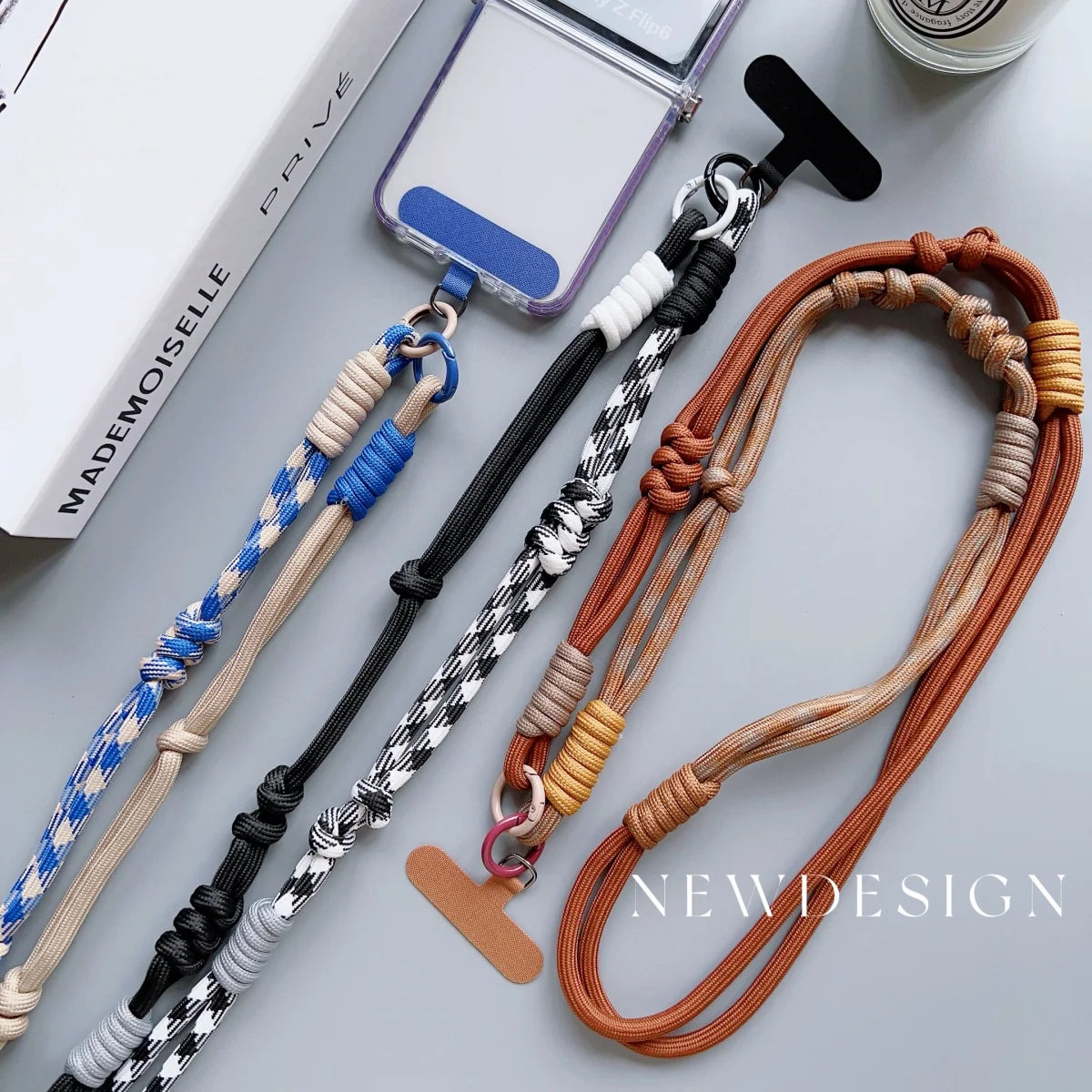🎀 Lanyard Fashion con Contraste – Correa cruzada para celular, estilo moderno, con clip y diseño anti pérdida