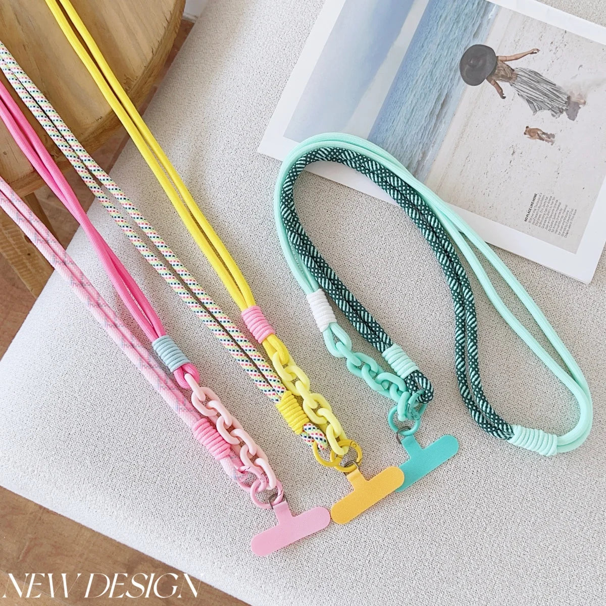 🎀 Lanyard Coreano de Moda – Correa cruzada de estilo moderno, con diseño tipo patchwork, ideal para uso diario y exterior
