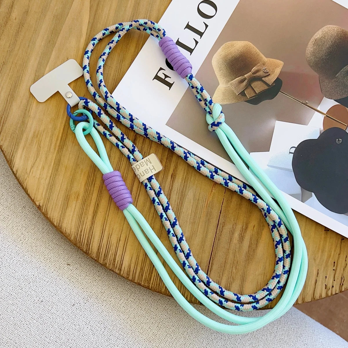🎀 Lanyard Divertido Bicolor – Correa ajustable para celular, cinta de cuello con colores contrastantes y estilo alegre