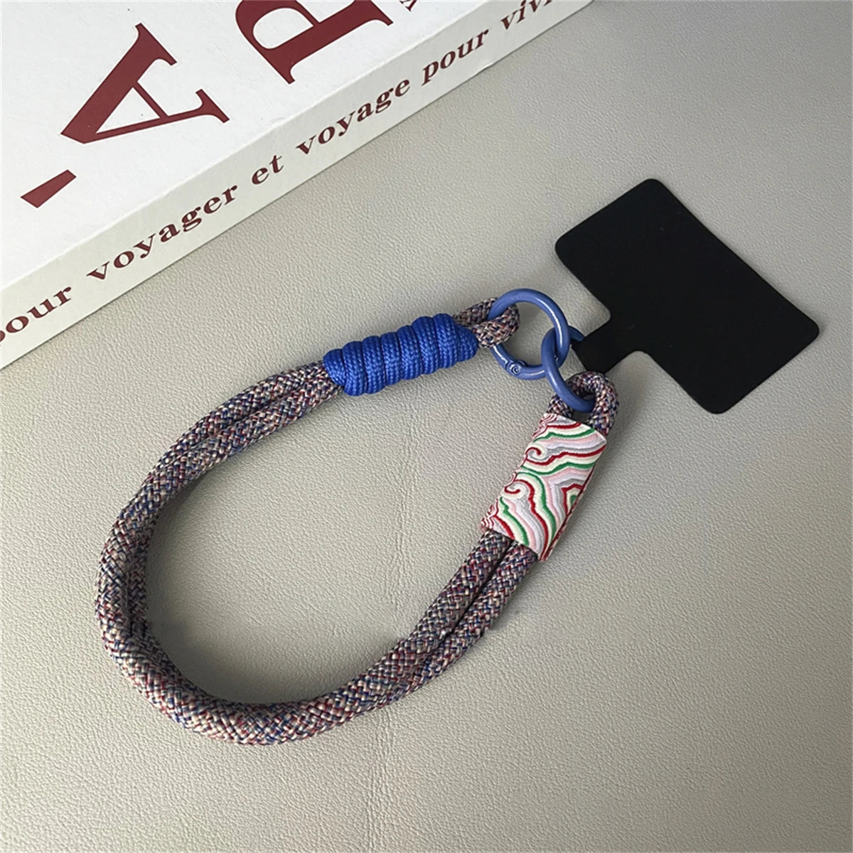 🎀 Correa Retro de Cuerda Trenzada – Lanyard corto para teléfono, estilo colgante decorativo, anti pérdida, pulsera fuerte y con estilo