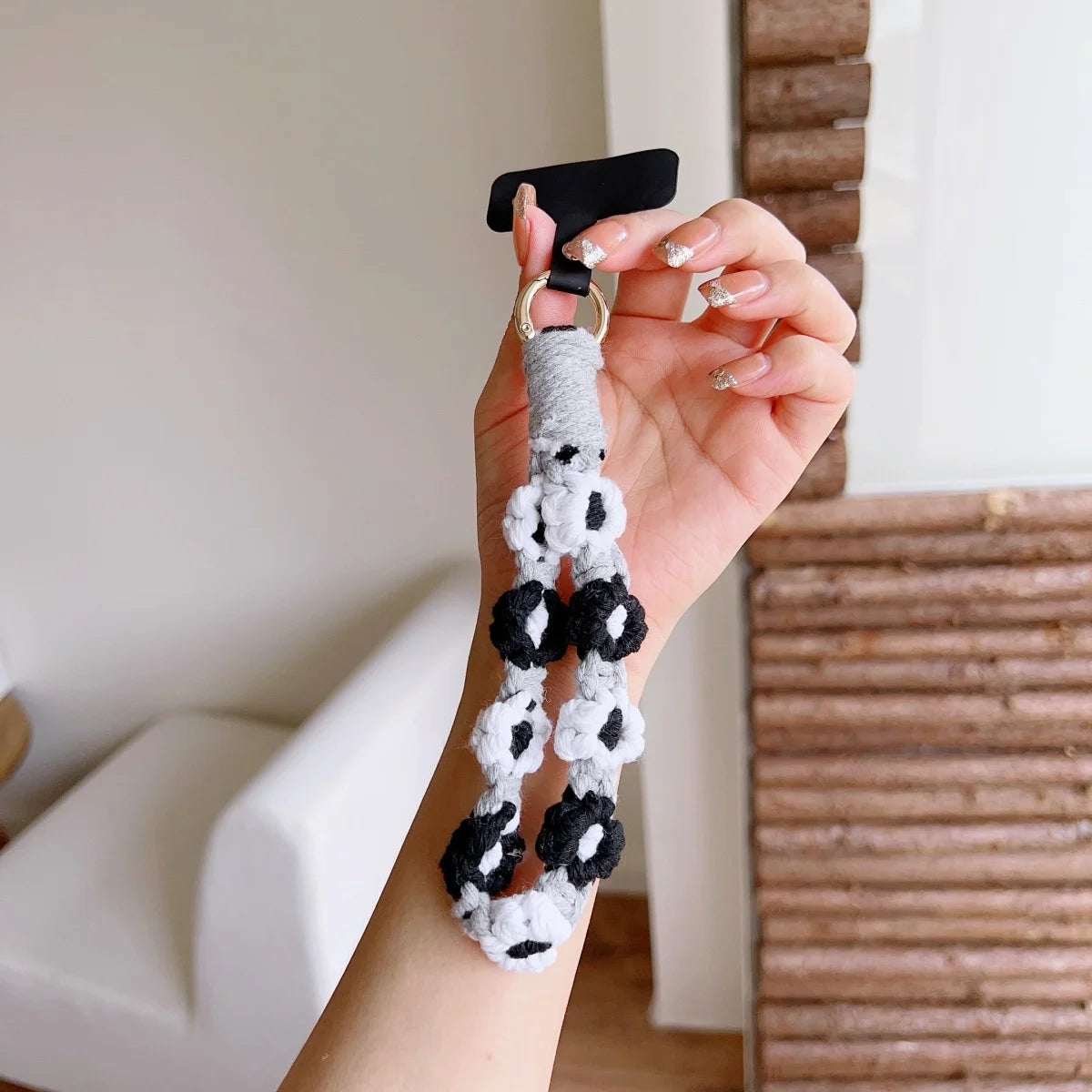 🎀 Correa de Flores Tejidas Coloridas – Lanyard decorativo para celular, llaves o pantalones, con estilo y función anti pérdida