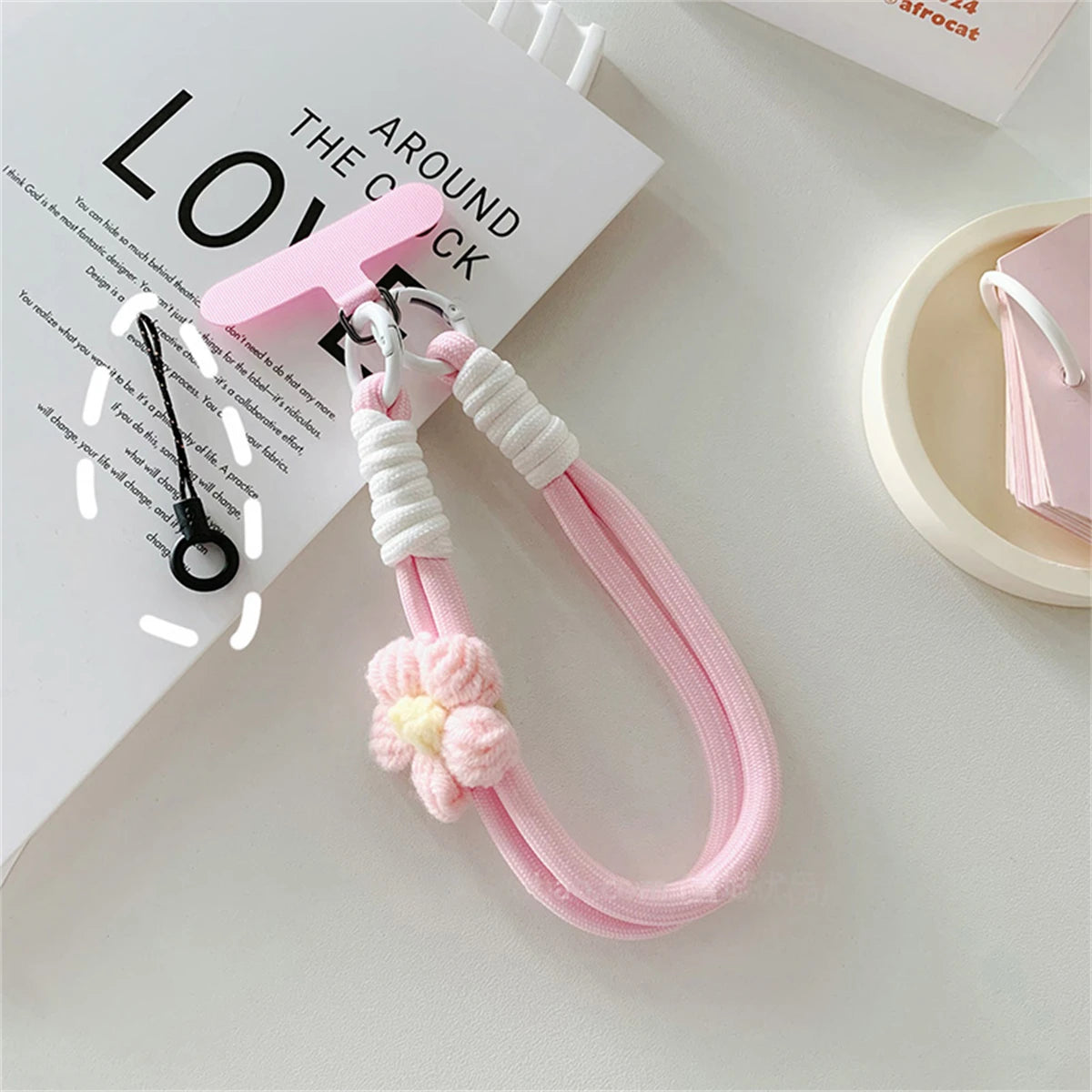 🎀 Lanyard con flor tejida 3D – Correa de cuerda trenzada para celular y llavero, estilo DIY cute