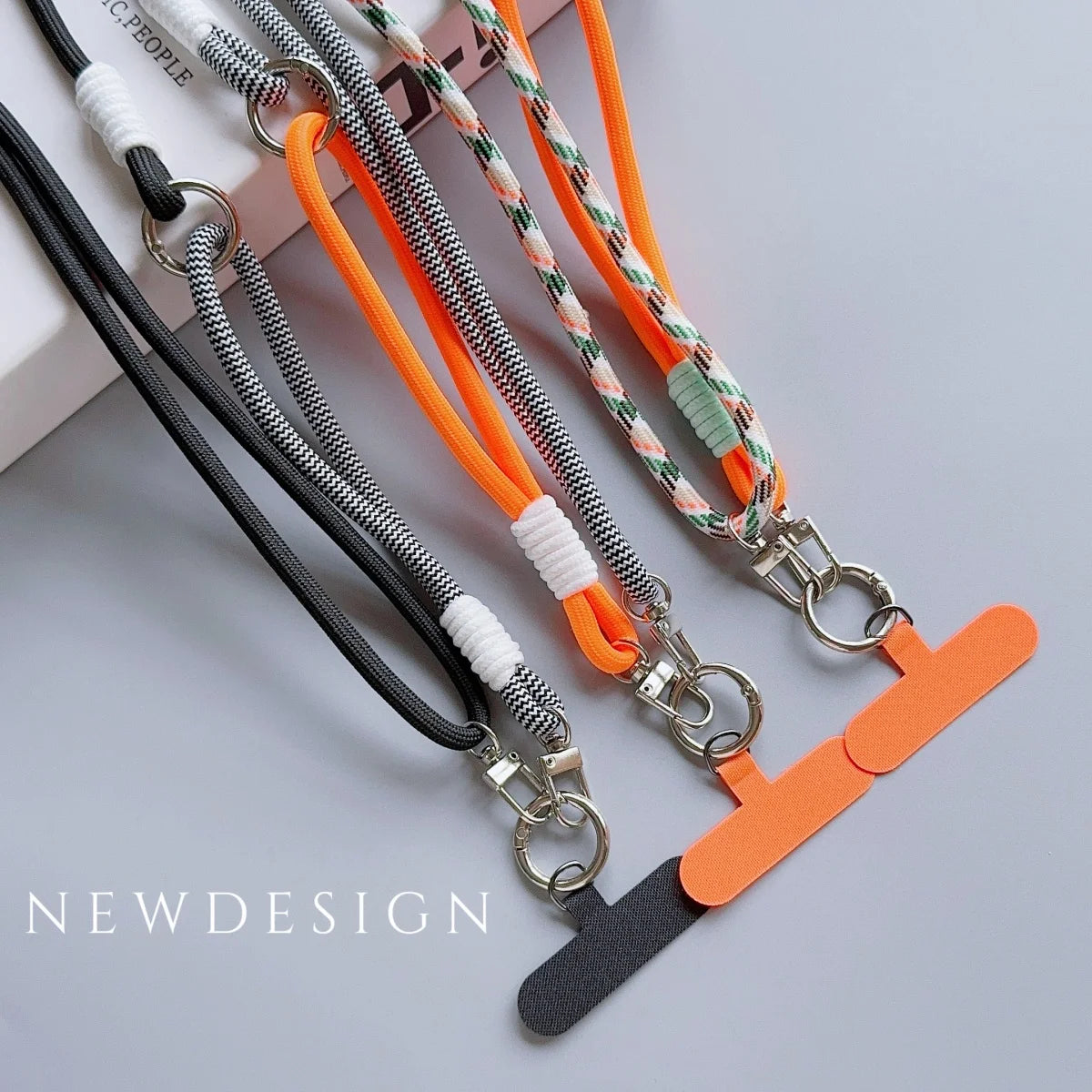 🎀 Lanyard de Telar Colorido – Correa deportiva y de moda para celular, diseño largo con colgante y estilo vibrante