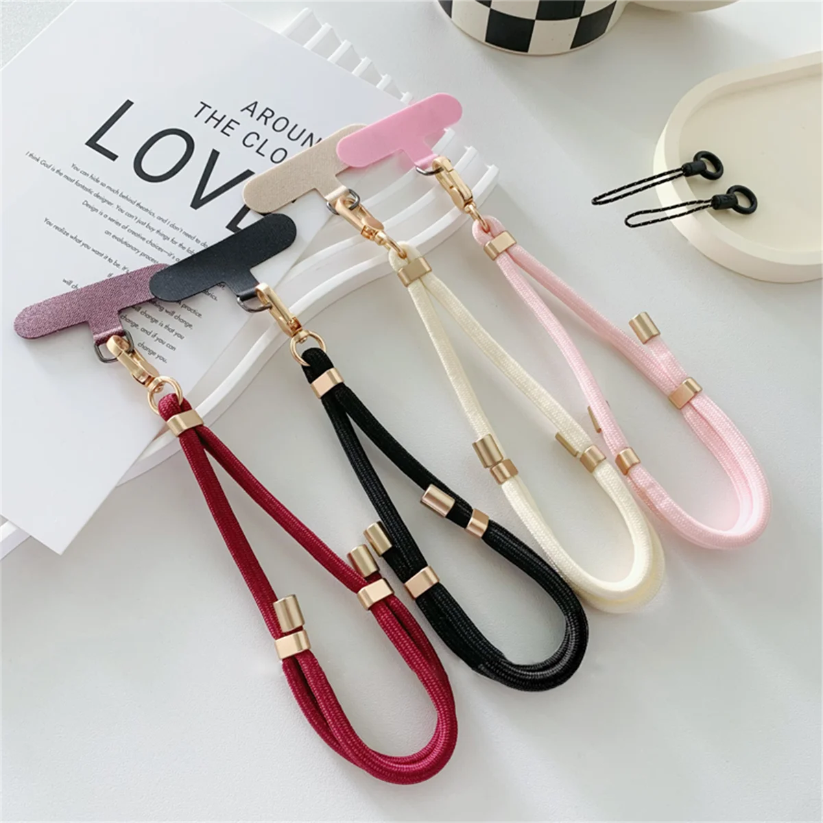 🎀 Lanyard corto de nailon metálico – Correa elegante para pantalón, accesorio de muñeca anticaída