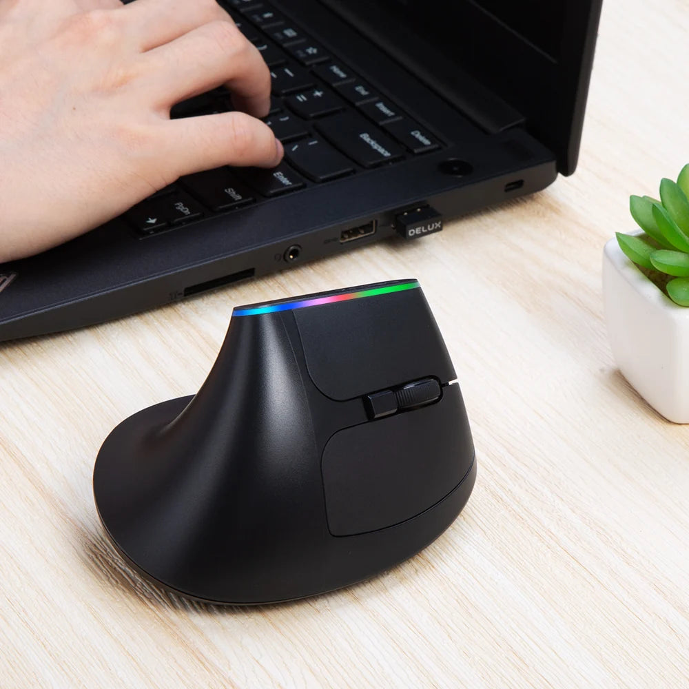 🖱️ Mouse Vertical Ergonómico Delux M618C Inalámbrico RGB
