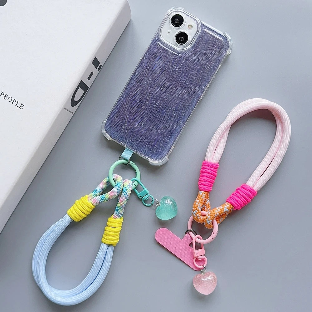 🎀 Correa Trenzada con Corazón – Lanyard con cadena colgante, anillo y parche desmontable, ideal para celular, lindo y práctico
