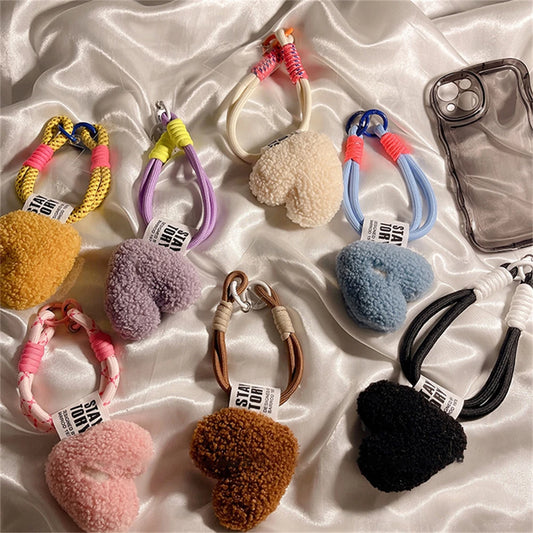 🎀 Lanyard con Corazones – Llavero con cadena de corazones y trenzado mesh, accesorio para celular, bolso o pantalón